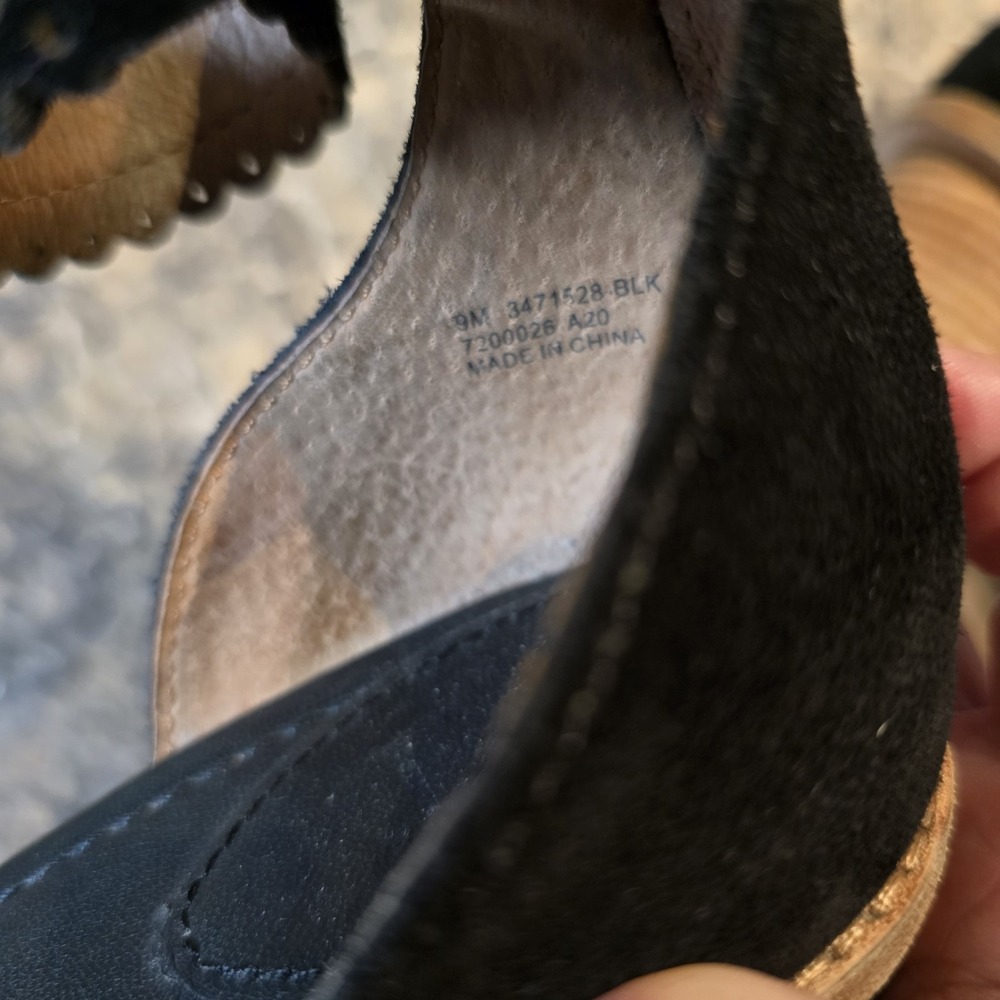Frye Brielle Scallop Back Zip Ankle Strap Sandals Black Size 9.5 - Picture 7 of 7